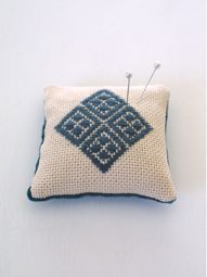 009pincushion